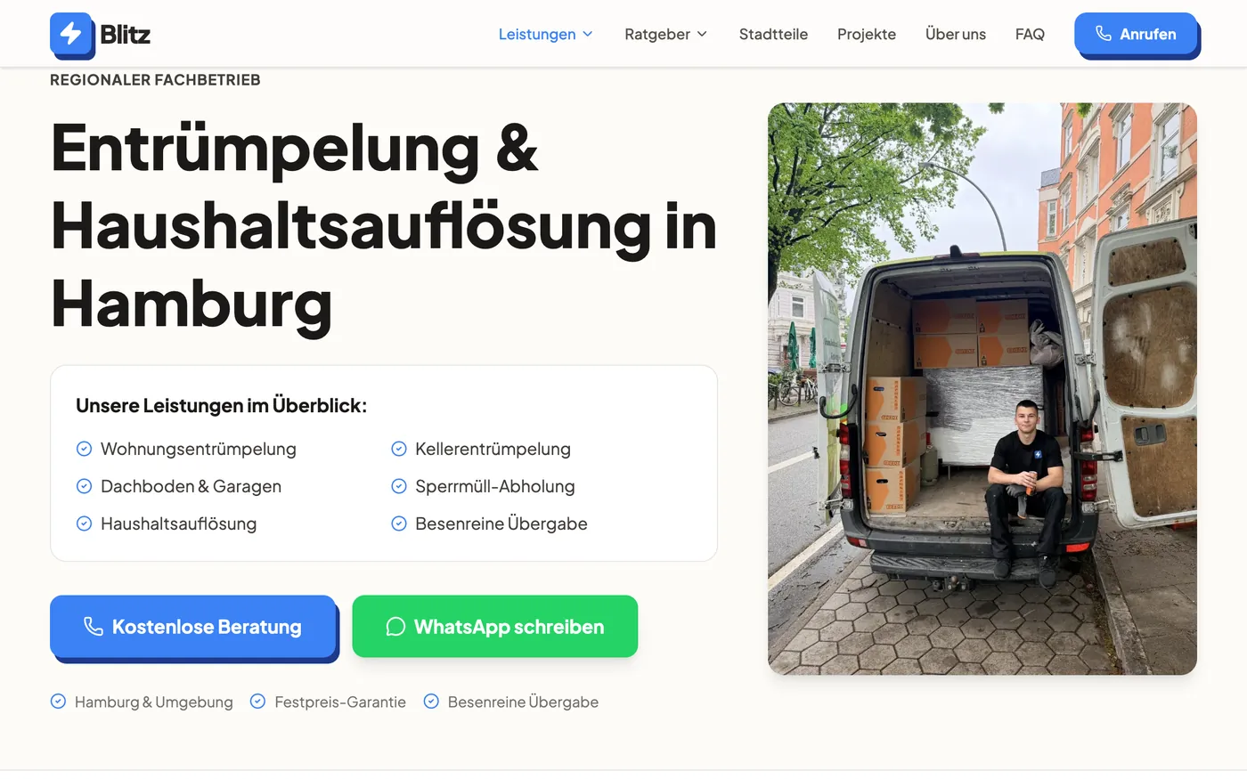 Leistungsseite von Blitz Hamburg mit Telefon- und WhatsApp-Button direkt im Blickfeld